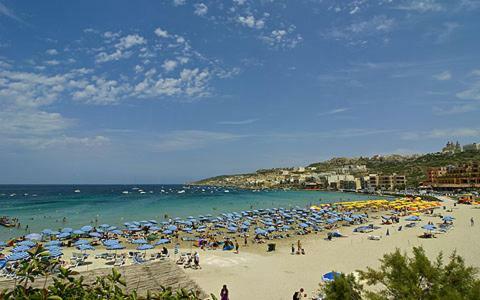 Cosy 1Br Penthouse With Terrace, Great Location Leilighet Gzira Eksteriør bilde