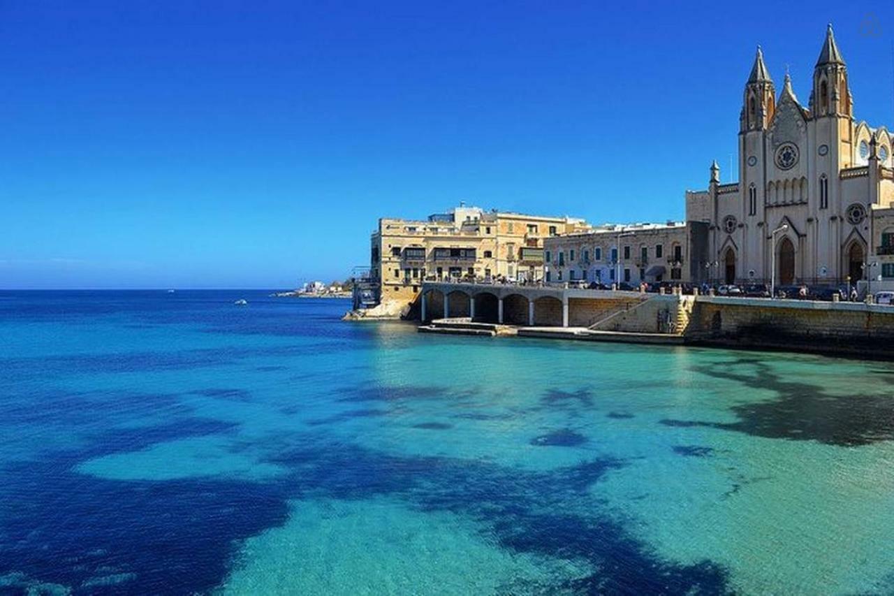 Cosy 1Br Penthouse With Terrace, Great Location Leilighet Gzira Eksteriør bilde